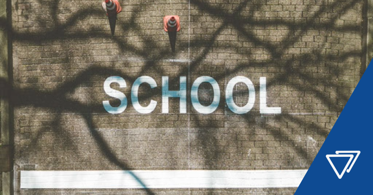 Schoolzone verkeersveilig inrichten: borden, markering & normen